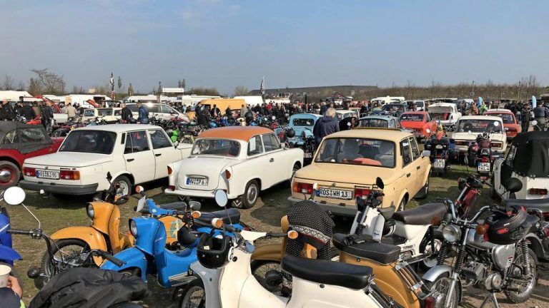 Yonques y deshuesadores de carros